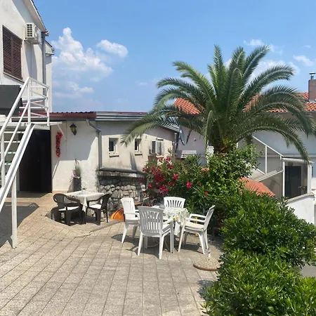 Apartman Salyna
