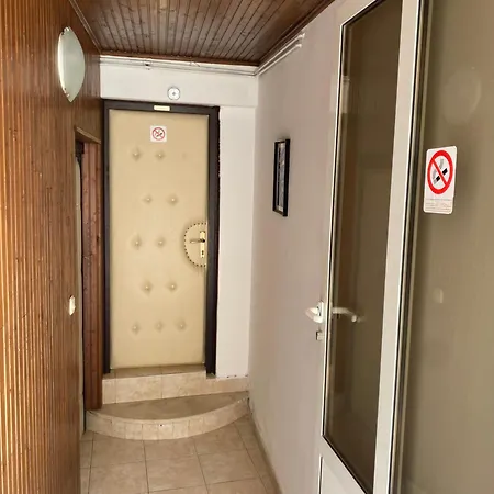 Apartment Salyna Icici