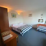 Salyna 아파트 Ičići